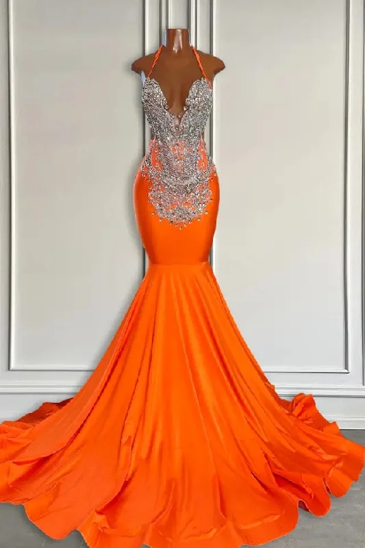 Sleeveless V-Neck Halter Mermaid Formal Dresses With Beadings