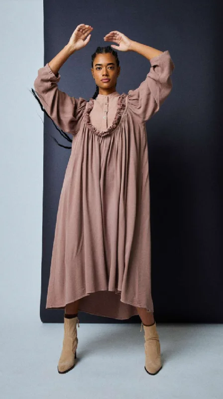 Fanny dress in burro pink