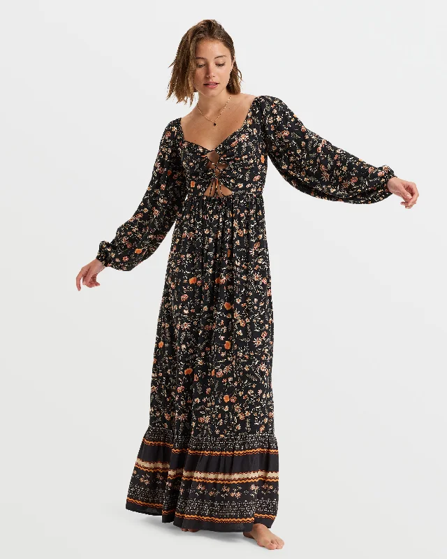 Holidaze Tie Front Maxi Dress - Anthracite Kerala Border Classic Strapless Maxi Dress Holidaze Tie Front Maxi Dress - Anthracite Kerala Border Classic Strapless Maxi Dress
