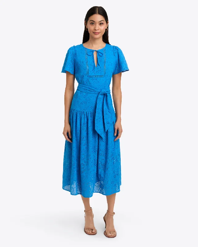 Mia Midi Dress in Eyelet Stylish Vintage Midi Dress