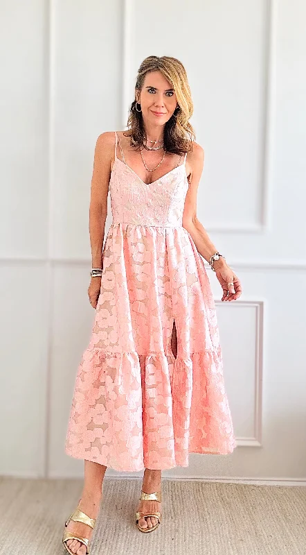 Textured Sweetheart Midi Dress with Skirt Slit