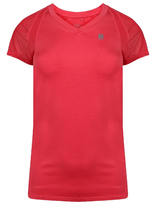 Retton Mesh Panel Stretch Jersey T-Shirt in Rouge Red - Tokyo Laundry Active Lace Blend Ribbed Blend Corduroy Blend Retton Mesh Panel Stretch Jersey T-Shirt in Rouge Red - Tokyo Laundry Active Lace Blend Ribbed Blend Corduroy Blend