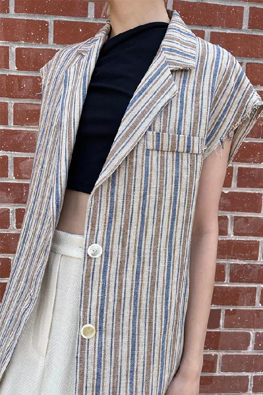 Striped Sleeveless Jacket in Riga Elasticated Jacket Padded Jacket Insulated Jacket Striped Sleeveless Jacket in Riga Elasticated Jacket Padded Jacket Insulated Jacket