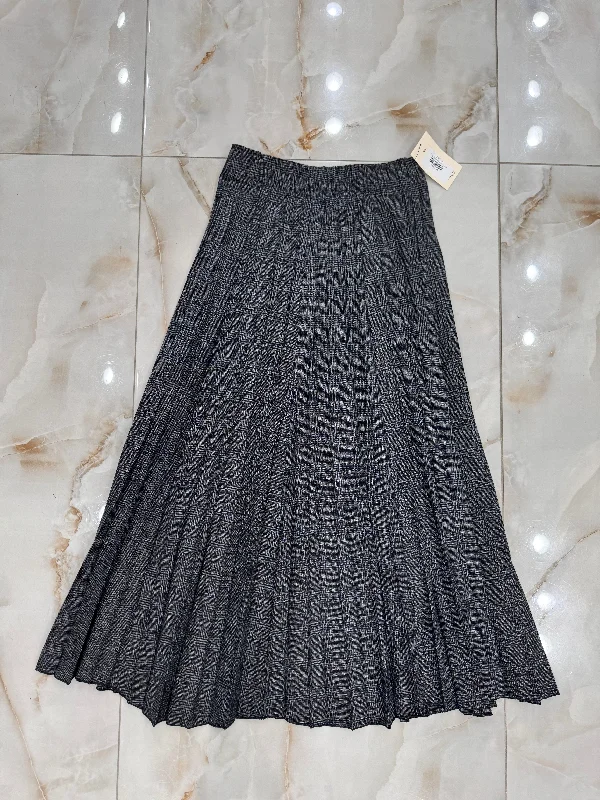 Orly Plaid Maxi Skirt athletic skirt fit