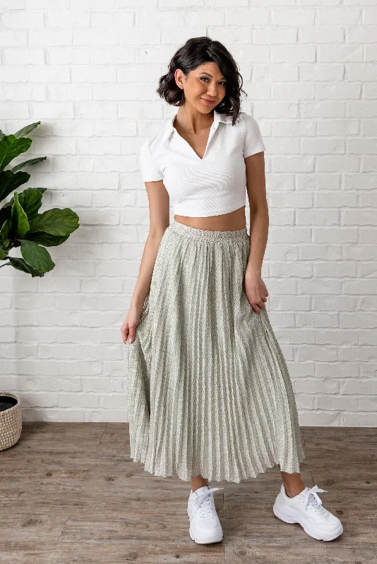 Pleated Maxi Skirt lace skirt delicate