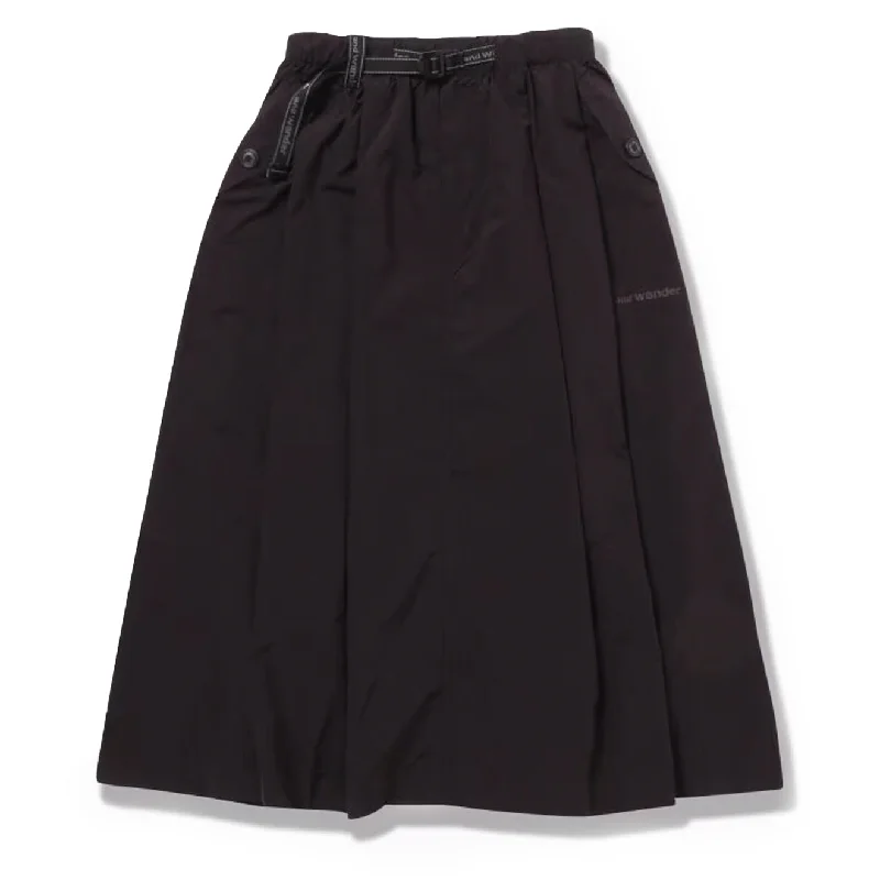 And Wander Womens Oversized Cargo Skirt Black