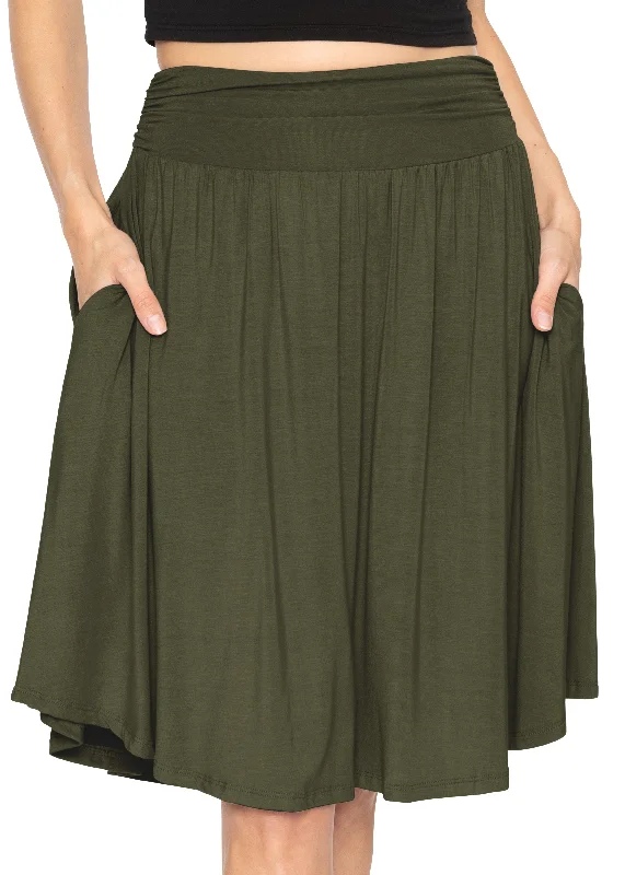 Women's and Plus Size Scoop Hem Flare Pocket Skirt