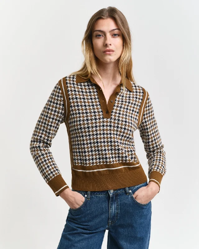 Gant Women Brown Checked Collar Neck Full Sleeves Sweater Slim Fit Regular Fit Oversized Gant Women Brown Checked Collar Neck Full Sleeves Sweater Slim Fit Regular Fit Oversized