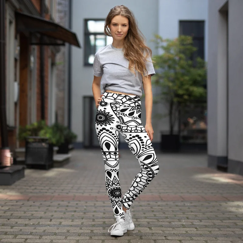Trendy Geometrics Yoga Leggings, lioness-love Cozy Bootcut Leggings