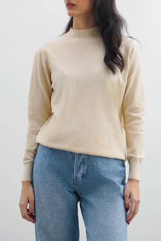 SOFT KNITTED SWEATER Modern Contemporary Chic