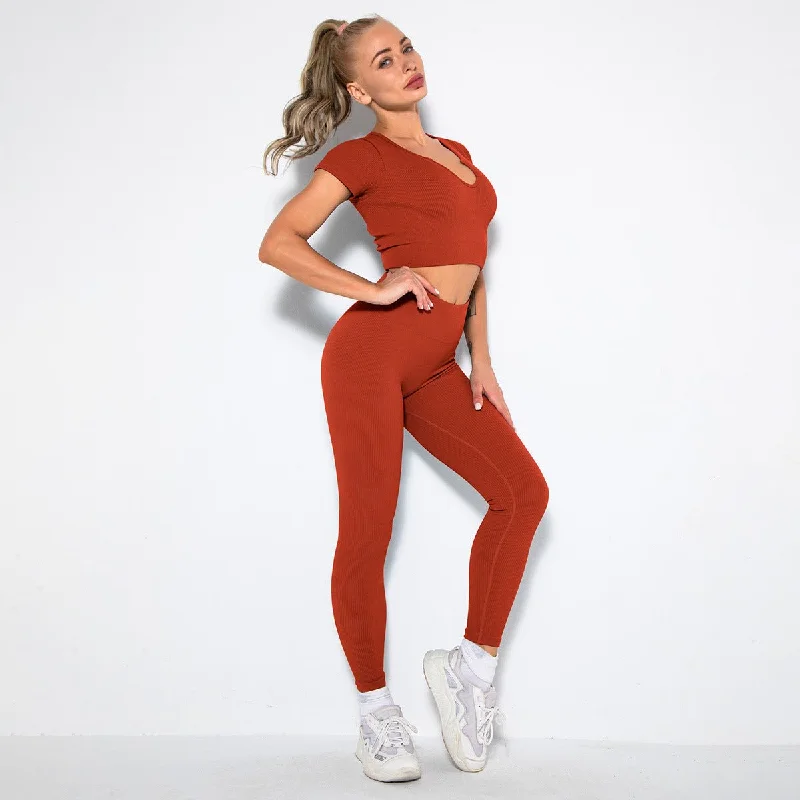 v-shirt+Leggings-red