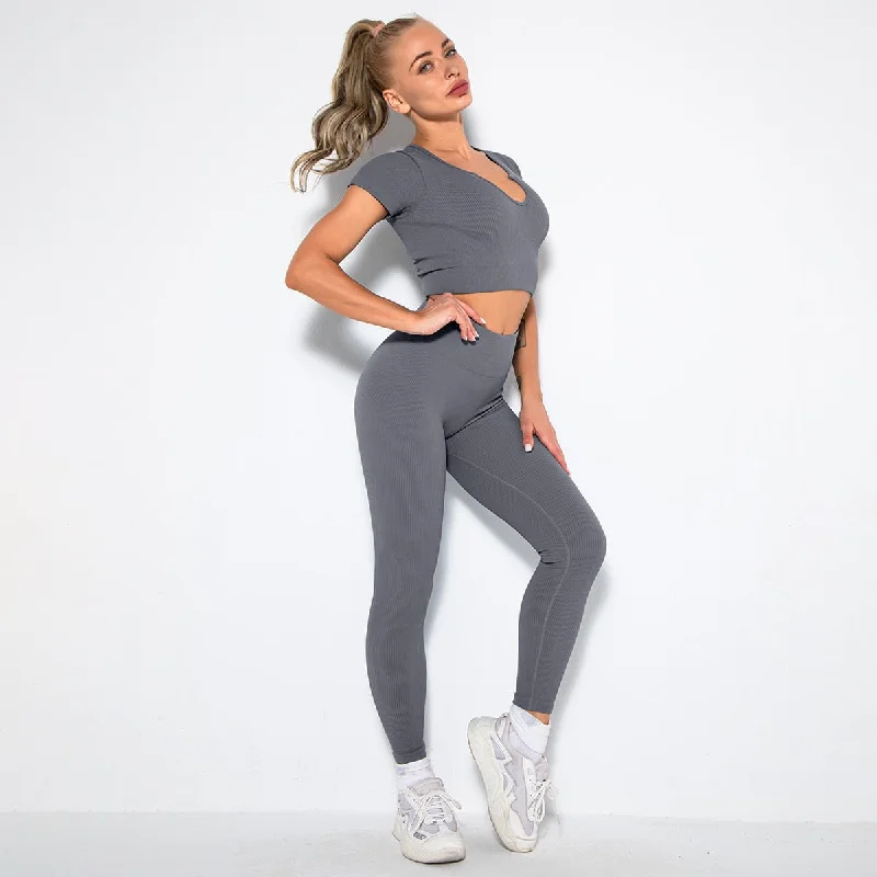 v-shirt+Leggings-grey