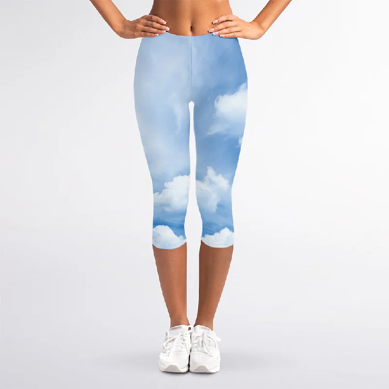 Sky Cloud Print Women's Capri Leggings