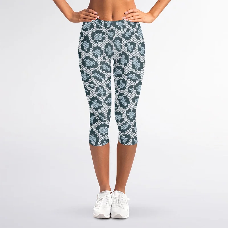 Snow Leopard Knitted Pattern Print Women's Capri Leggings