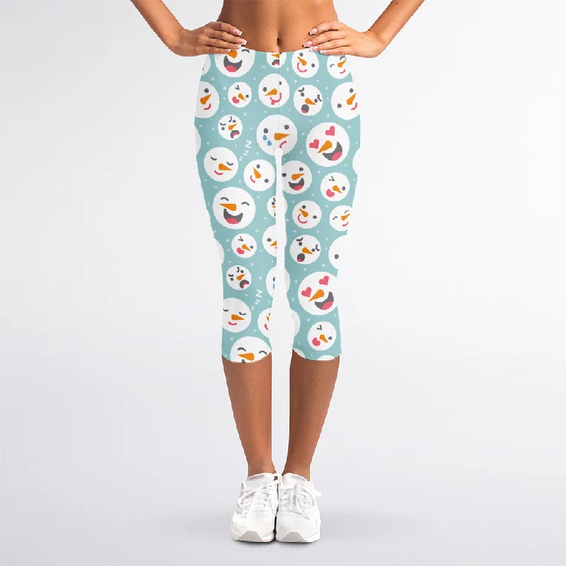 Snowman Emoji Pattern Print Women's Capri Leggings