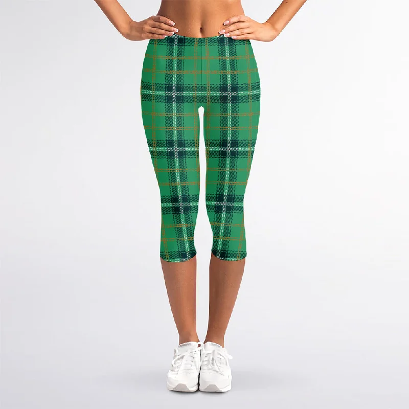 St. Patrick's Day Tartan Pattern Print Women's Capri Leggings