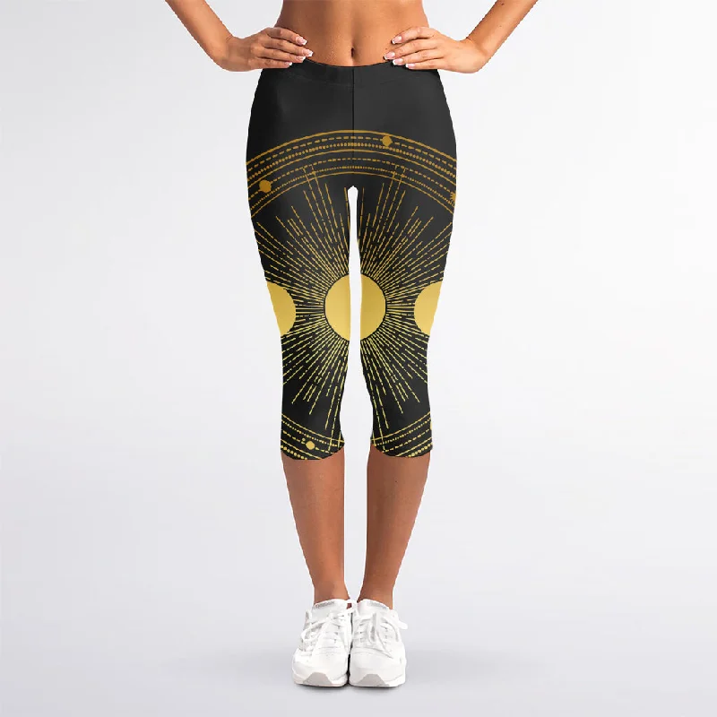 Sun And Moon Phase Print Women's Capri Leggings