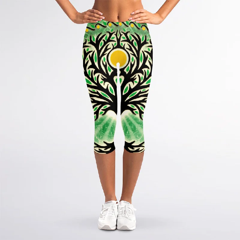 Sun And Moon Yggdrasil Print Women's Capri Leggings