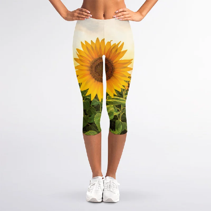 Sunflower Landscape Print Women's Capri Leggings