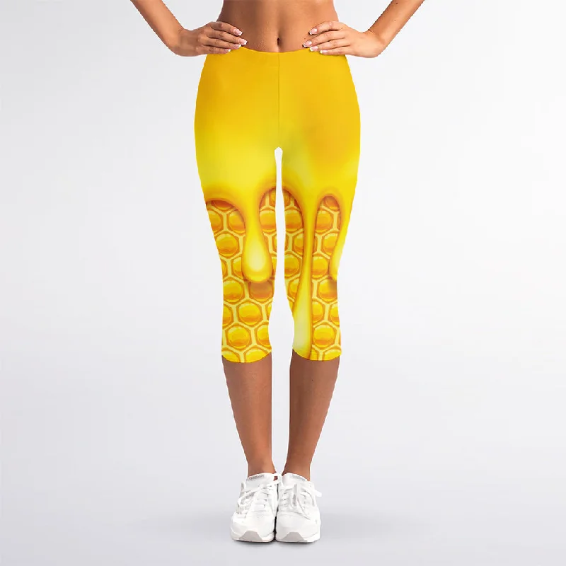 Sweet Honey Bee Hive Print Women's Capri Leggings